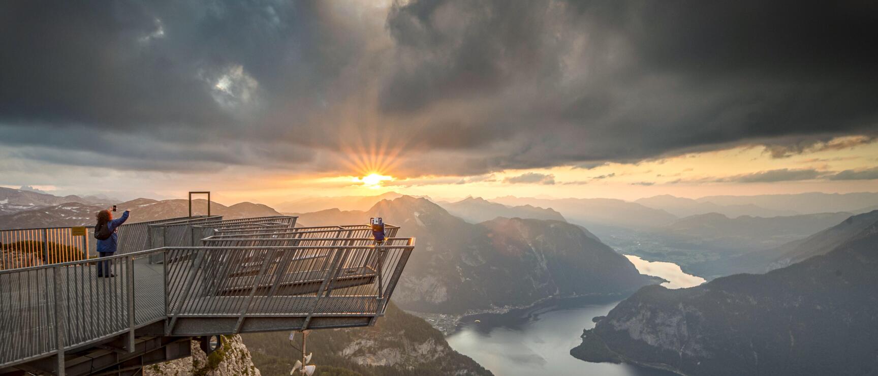 5fingers viewpoint at Krippenstein at sunset, Hallstatt Lake and mountain panorama in the background.