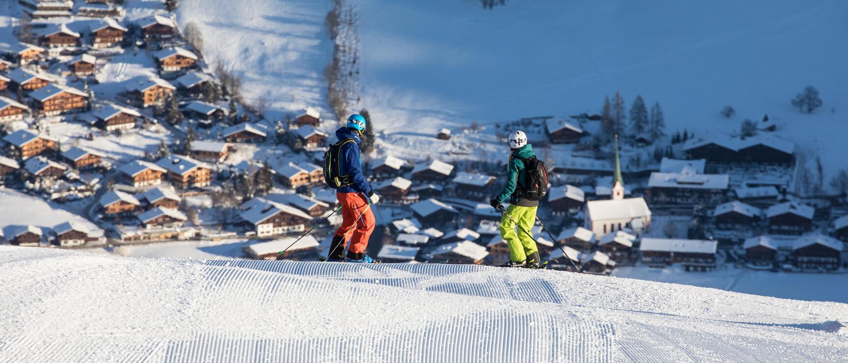 Widok na wioskę Alpbach – Ski Juwel Alpbachtal Wildschönau