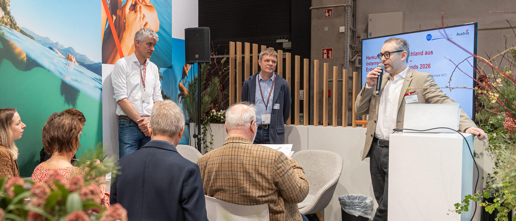 ITB 2026: Pressegespräch zum Markt Deutschland auf der ITB 2026; v.l.n.r.: Ulf Sonntag (Leiter des Instituts NIT), Sören Kliemann (Head of Market Deutschland der Österreich Werbung), Thomas Kreidl (Stv. Unternehmenssprecher); : ITB 2026Pressegespräch zum Markt Deutschland auf der ITB 2026; v.l.n.r.: Ulf Sonntag (Leiter des Instituts NIT), Sören Kliemann (Head of Market Deutschland der Österreich Werbung), Thomas Kreidl (Stv. Unternehmenssprecher)