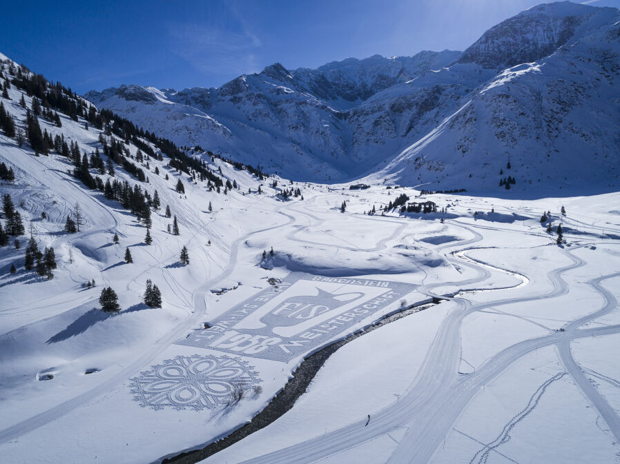 Kunstwerk von Simon Beck in Sportgastein