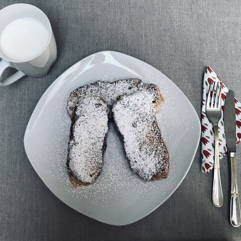 Baked Pofesen for dessert