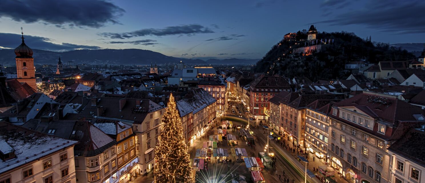 L'avent illumine la ville de Graz.