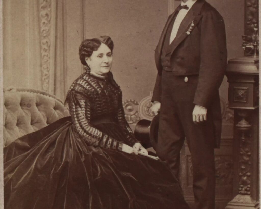 Henriette "Jetty" Treffz, Singer, and her husband Johann Strauss II, Kapellmeister, Composer, about 1870 (picture detail)