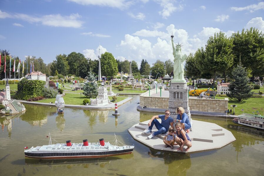 In wenigen Schritten um die ganze Welt, Minimundus Klagenfurt