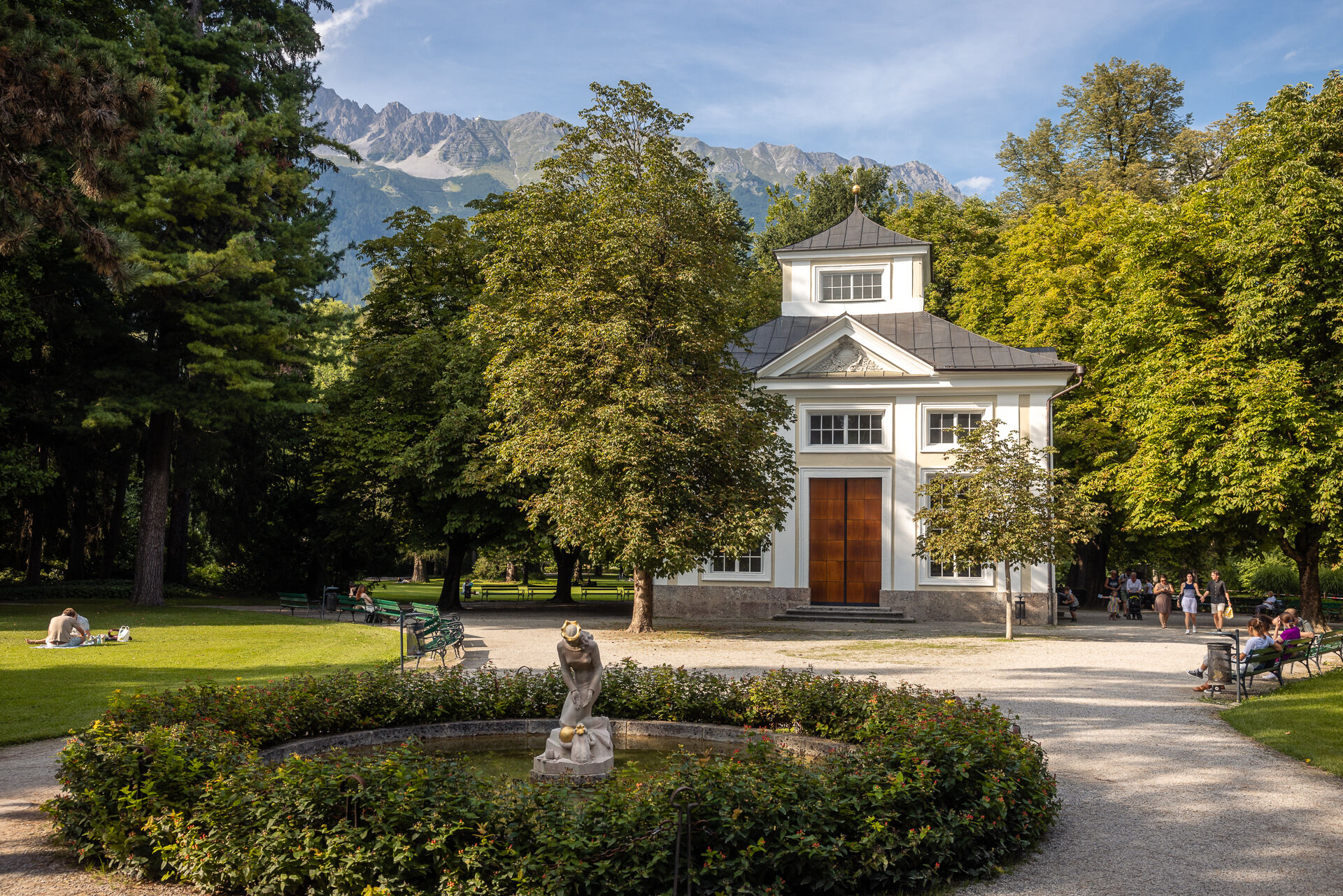 Innsbruck, Walk in the imperial gardens