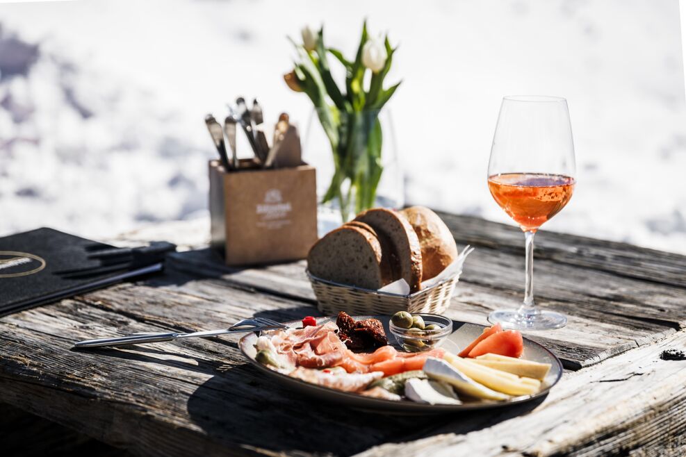 Snacks and aperitifs, culinary delights in the Zillertal