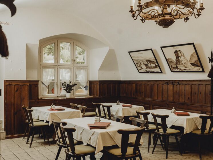 Klostergasthof Heiligenkreuz, Wienerwald,
