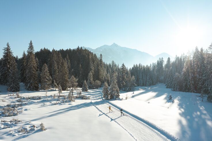 Langlaufen am Morgen in der Region Seefeld - Wildmoos