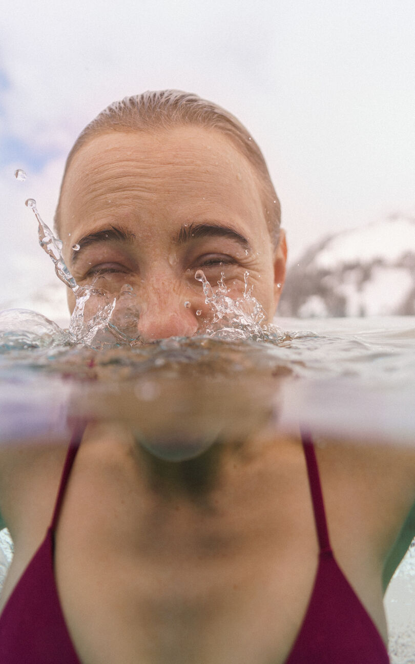 Lebensgefühl Österreich - wellness in the outdoor pool