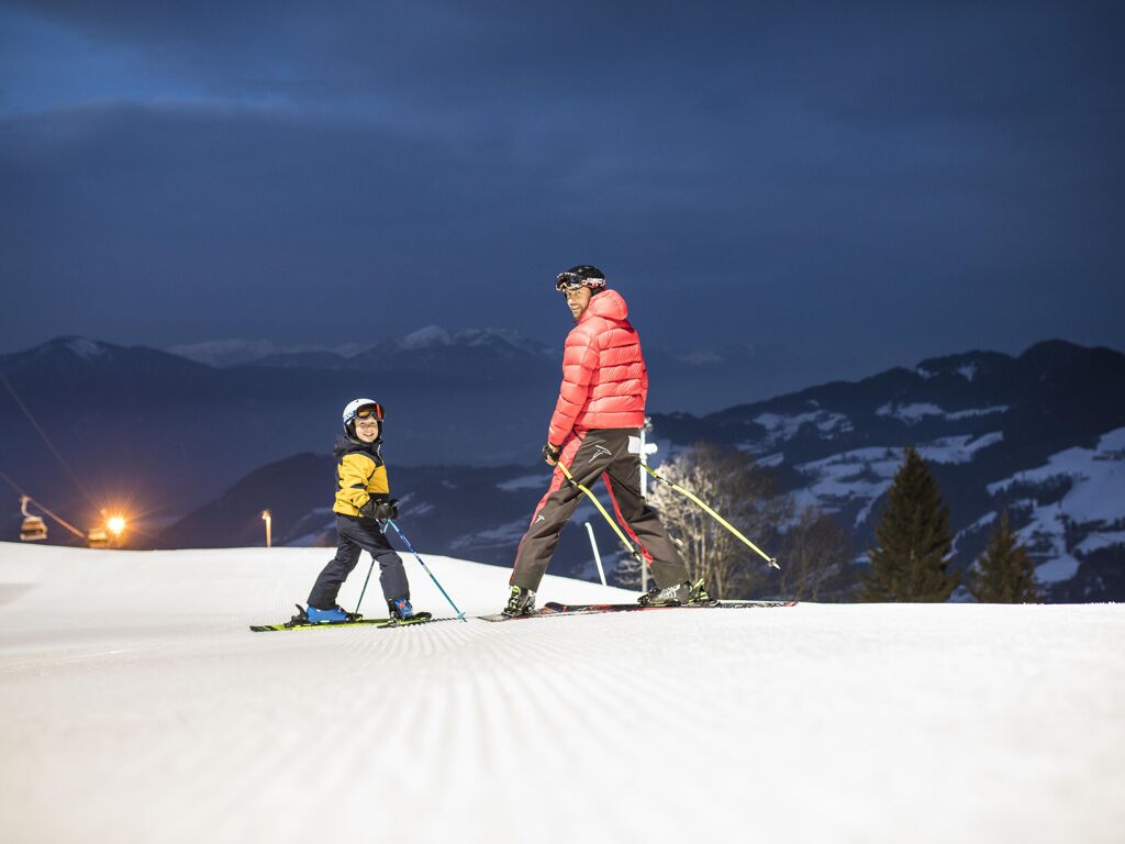 Night skiing on Reither Kogel in the Ski Juwel