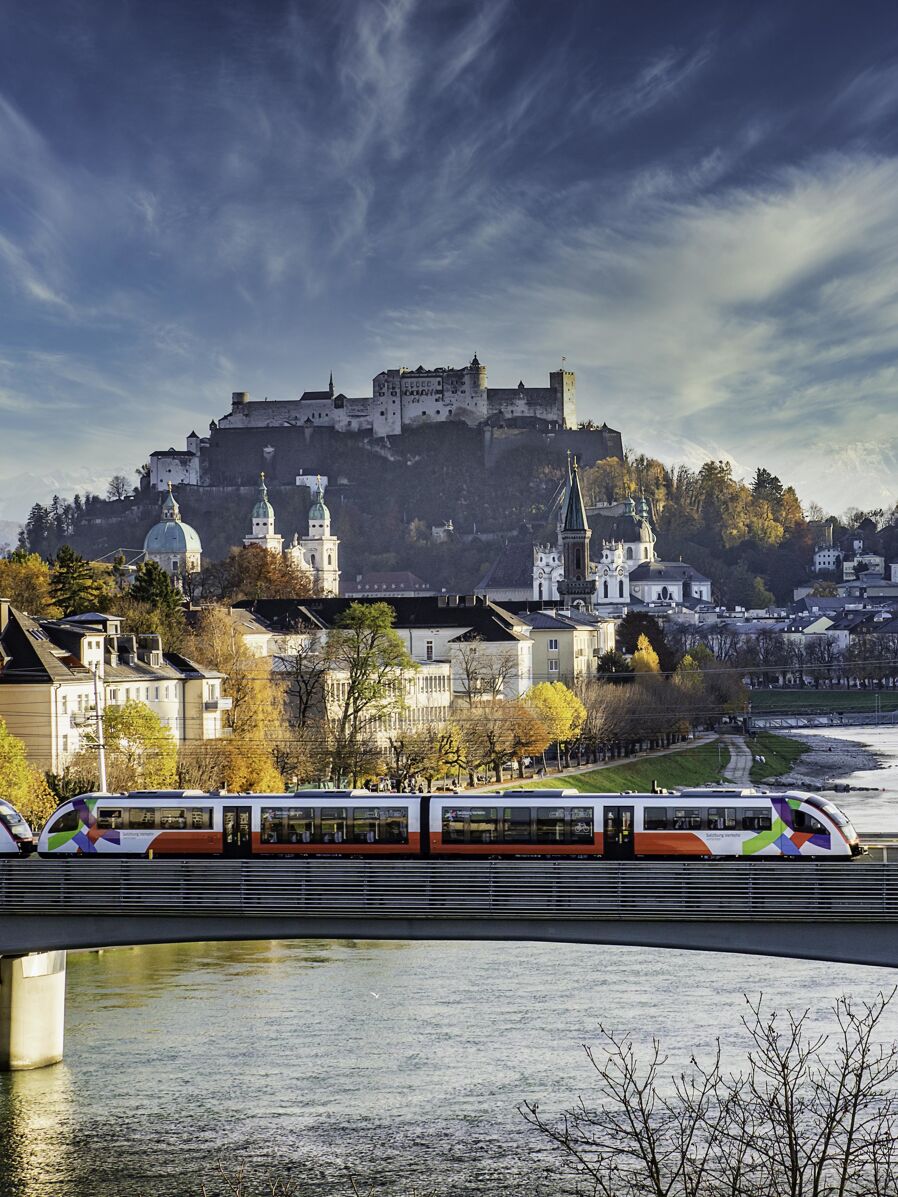 Austrian Federal Railways (ÖBB) Cityjet at Salzburg