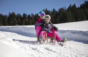 Rodelen in St. Johann in Tirol