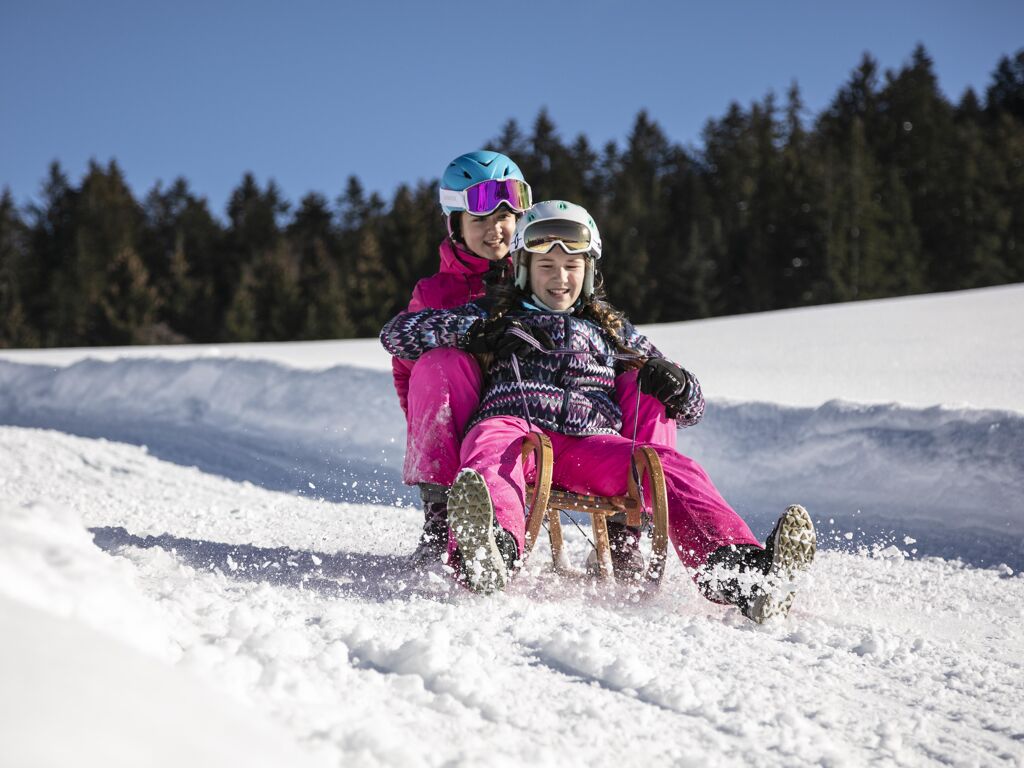 Rodelen in St. Johann in Tirol