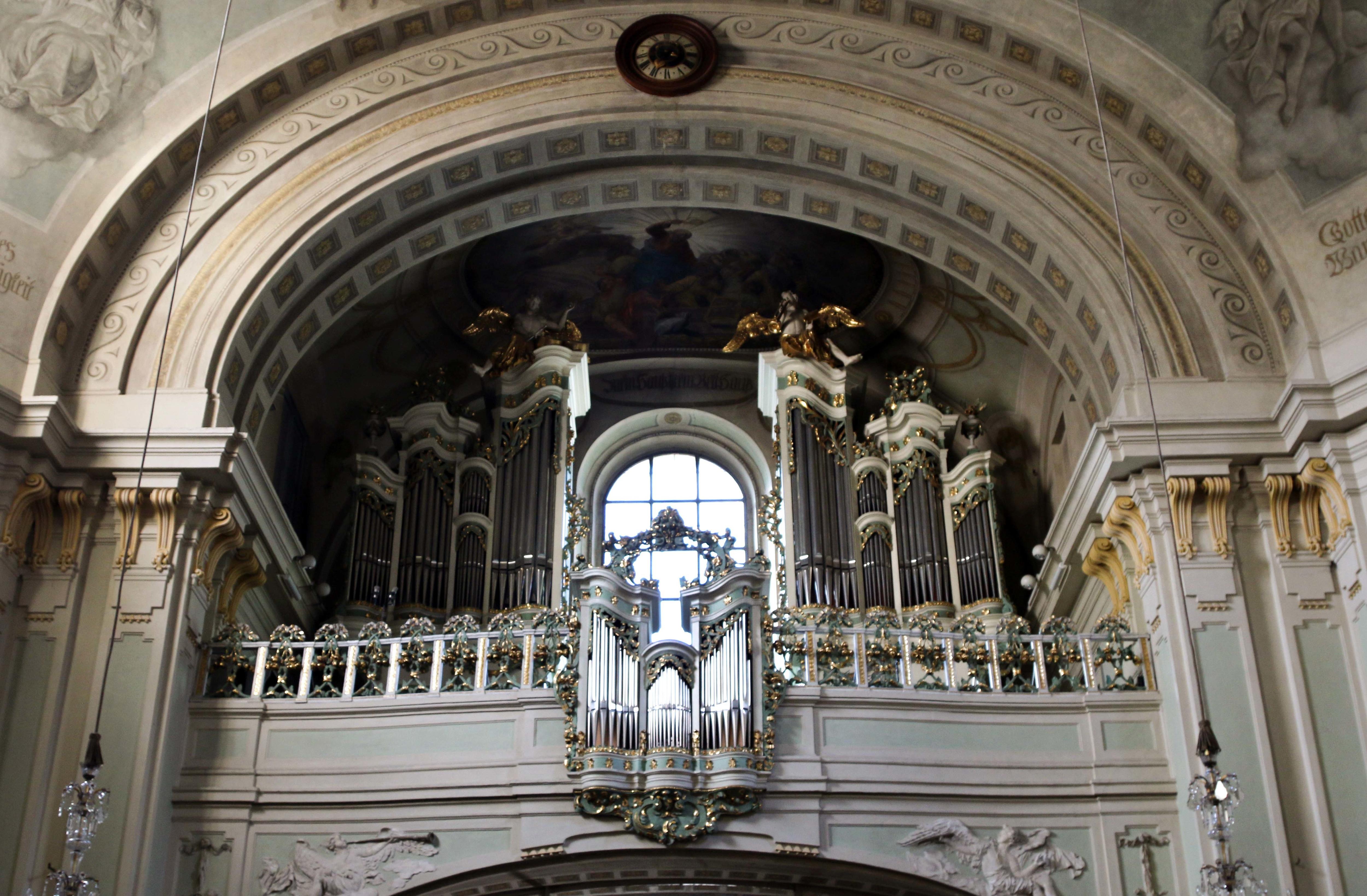 Schubertkirche-Orgel-Pfarre-