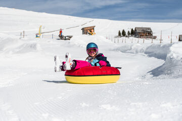 Síelés a Falkerten, a Heidi Alm síparkban