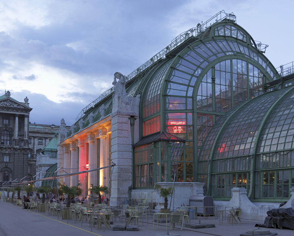 Vienna, the Hofburg palace garden, the Palmhouse