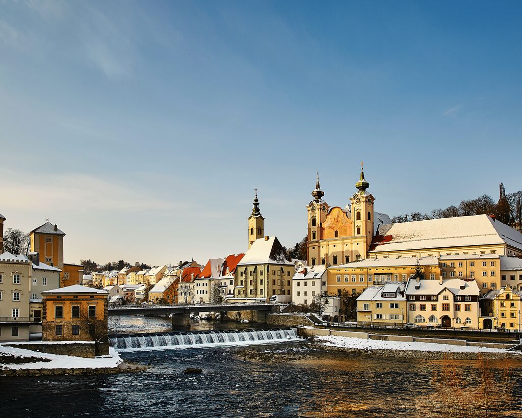 The confluence of the rivers Enns and Steyr in winter