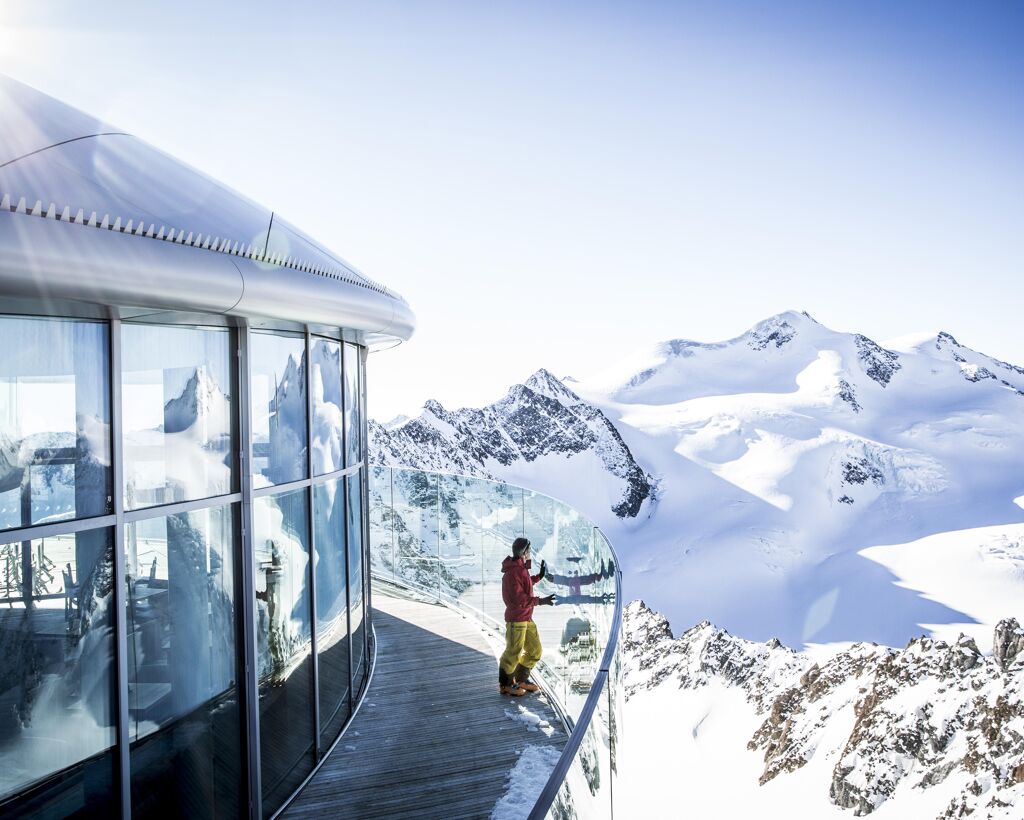 Kafić na glečeru Pitztal